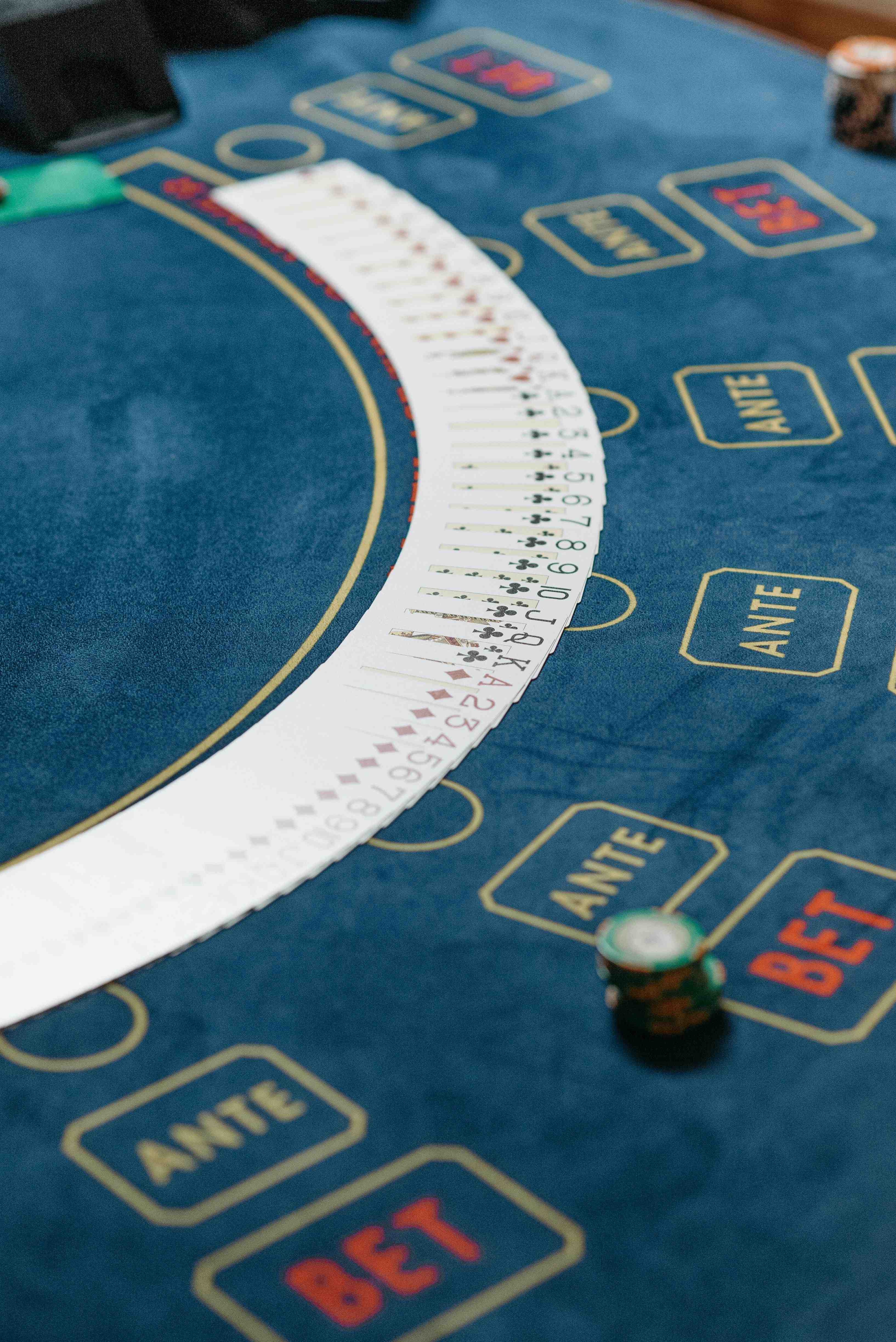 Filipino player browsing online slot games on mobile via live match